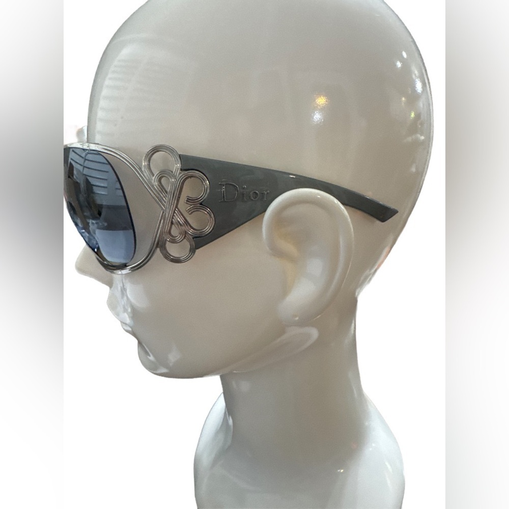 Dior glasses by John Galliano yk2 In gray with silver metal inserts 

0113 - Picture 2 of 5